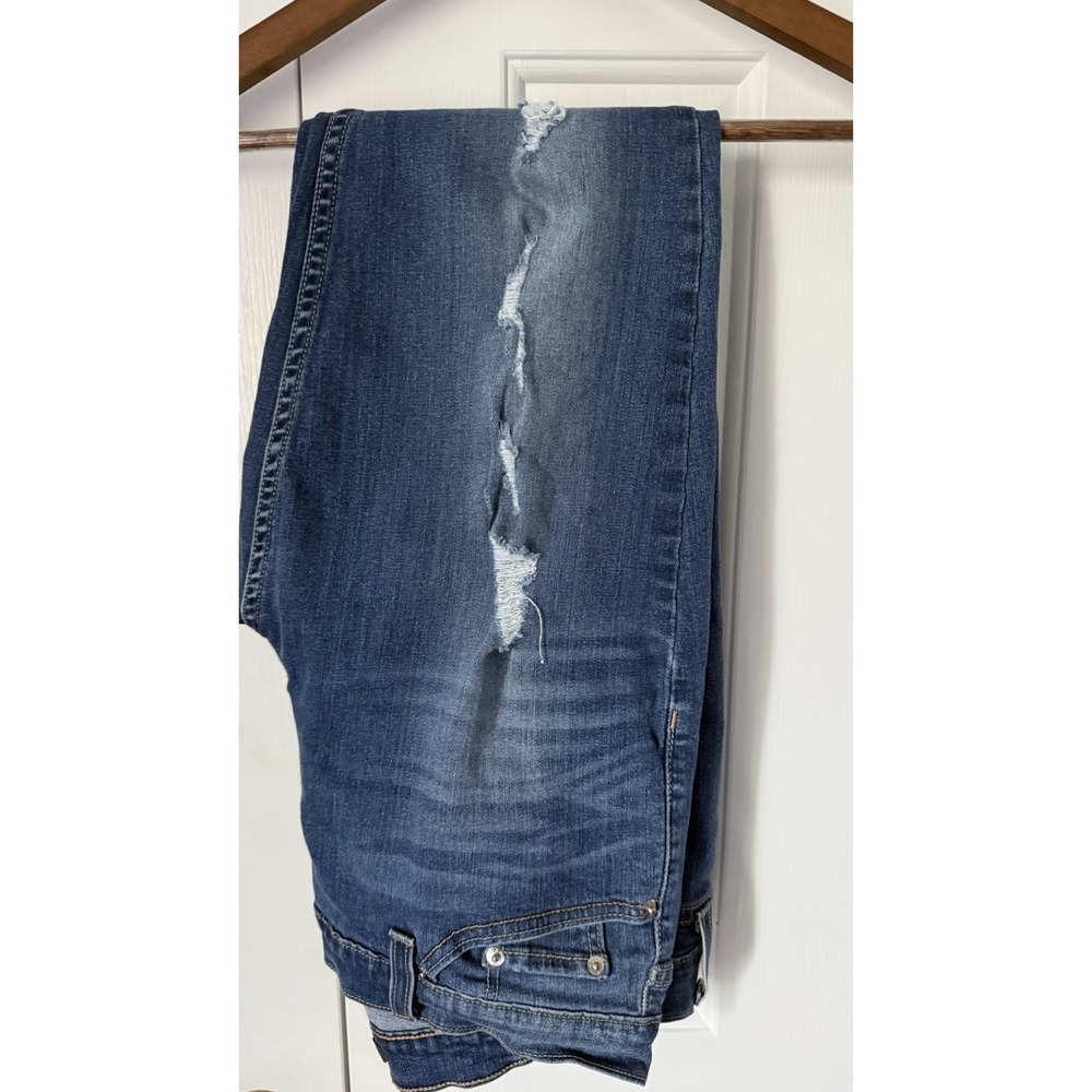 Levi's 524 Too Superlow Women's Jeans Size 11M Blue Skinny Denim Gently Used W30